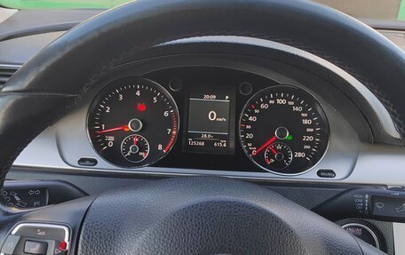 Volkswagen Passat CC I рестайлинг, 2011 год, 1 090 000 рублей, 10 фотография
