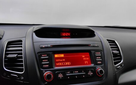 KIA Sorento II рестайлинг, 2015 год, 1 599 000 рублей, 14 фотография