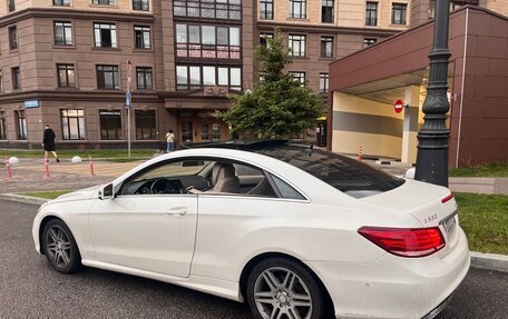 Mercedes-Benz E-Класс, 2013 год, 2 050 000 рублей, 2 фотография