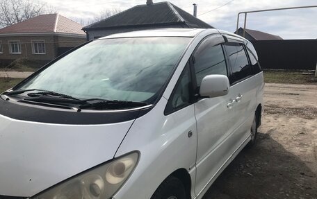 Toyota Estima III рестайлинг -2, 2002 год, 750 000 рублей, 2 фотография