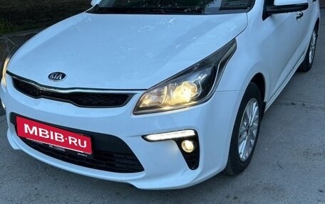 KIA Rio IV, 2019 год, 1 400 000 рублей, 3 фотография