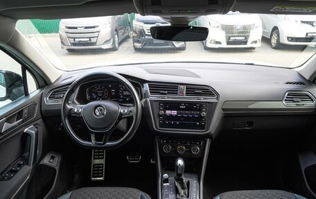 Volkswagen Tiguan II, 2020 год, 2 980 000 рублей, 6 фотография