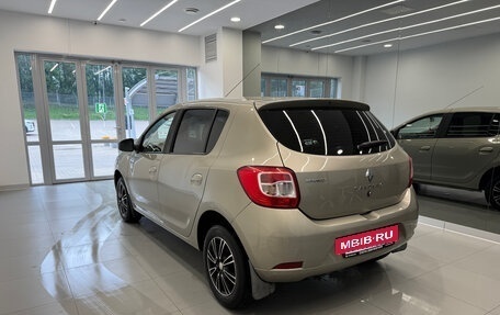 Renault Sandero II рестайлинг, 2016 год, 930 000 рублей, 6 фотография