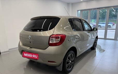 Renault Sandero II рестайлинг, 2016 год, 930 000 рублей, 4 фотография
