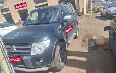 Mitsubishi Pajero IV, 2007 год, 700 000 рублей, 1 фотография