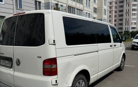 Volkswagen Transporter T5 рестайлинг, 2004 год, 1 050 000 рублей, 3 фотография