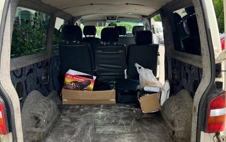 Volkswagen Transporter T5 рестайлинг, 2004 год, 1 050 000 рублей, 16 фотография