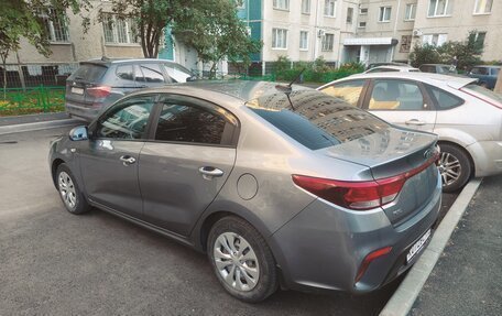 KIA Rio IV, 2019 год, 1 299 000 рублей, 9 фотография
