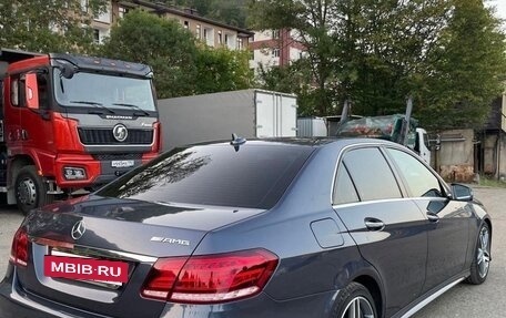 Mercedes-Benz E-Класс, 2013 год, 1 800 000 рублей, 4 фотография