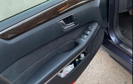 Mercedes-Benz E-Класс, 2013 год, 1 800 000 рублей, 9 фотография