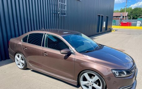Volkswagen Jetta VI, 2014 год, 1 300 000 рублей, 11 фотография