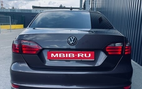 Volkswagen Jetta VI, 2014 год, 1 300 000 рублей, 17 фотография