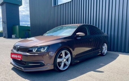 Volkswagen Jetta VI, 2014 год, 1 300 000 рублей, 8 фотография