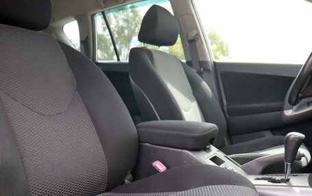Toyota RAV4, 2006 год, 1 135 000 рублей, 10 фотография