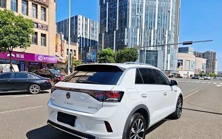 Volkswagen T-Roc I, 2024 год, 2 196 740 рублей, 6 фотография