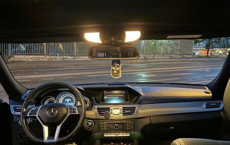 Mercedes-Benz E-Класс, 2015 год, 2 150 000 рублей, 8 фотография