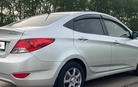 Hyundai Solaris II рестайлинг, 2011 год, 775 000 рублей, 9 фотография