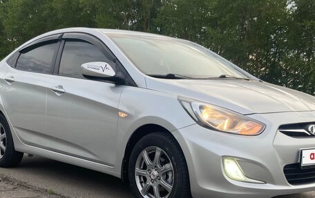 Hyundai Solaris II рестайлинг, 2011 год, 775 000 рублей, 6 фотография