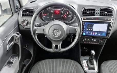 Volkswagen Polo VI (EU Market), 2012 год, 605 000 рублей, 16 фотография