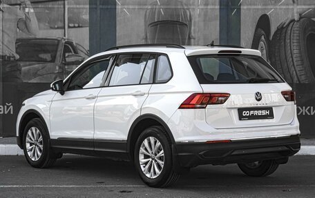 Volkswagen Tiguan II, 2021 год, 2 730 000 рублей, 2 фотография
