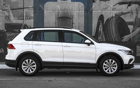 Volkswagen Tiguan II, 2021 год, 2 730 000 рублей, 5 фотография