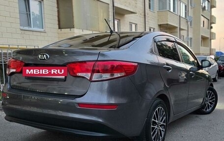 KIA Rio III рестайлинг, 2015 год, 1 115 000 рублей, 10 фотография