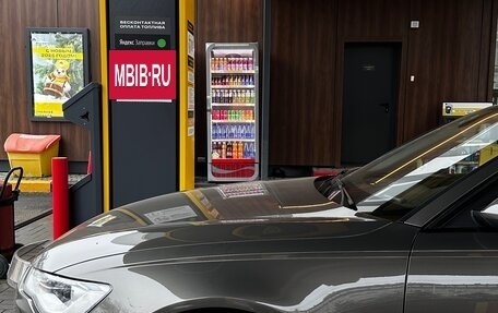 Audi A6, 2015 год, 1 950 000 рублей, 6 фотография