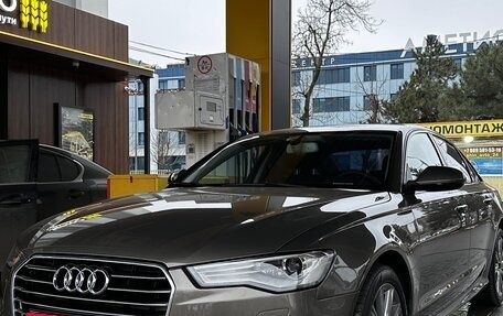 Audi A6, 2015 год, 1 950 000 рублей, 10 фотография