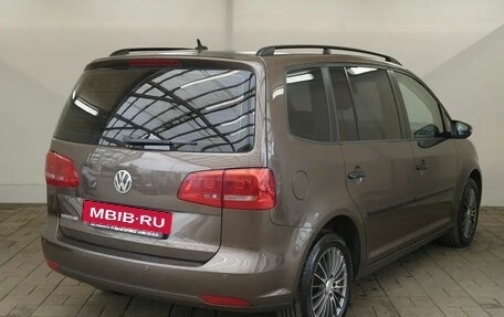 Volkswagen Touran III, 2014 год, 1 250 000 рублей, 4 фотография