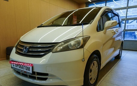 Honda Freed I, 2010 год, 1 050 000 рублей, 5 фотография