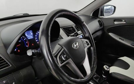 Hyundai Solaris II рестайлинг, 2014 год, 720 000 рублей, 12 фотография