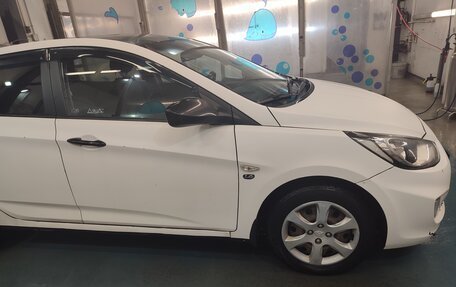 Hyundai Solaris II рестайлинг, 2013 год, 780 000 рублей, 12 фотография