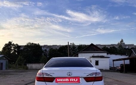 Toyota Camry, 2016 год, 1 800 000 рублей, 6 фотография
