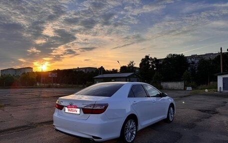 Toyota Camry, 2016 год, 1 800 000 рублей, 5 фотография
