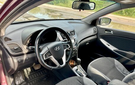 Hyundai Solaris II рестайлинг, 2011 год, 700 000 рублей, 11 фотография