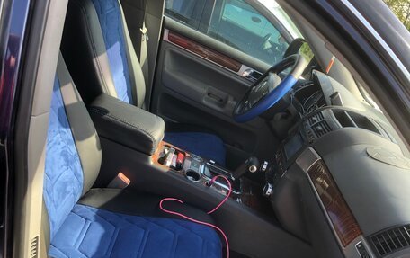 Volkswagen Touareg III, 2003 год, 825 000 рублей, 8 фотография