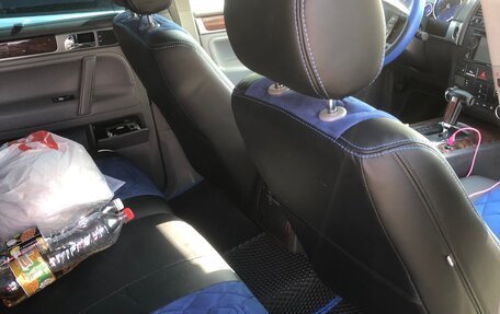Volkswagen Touareg III, 2003 год, 825 000 рублей, 11 фотография