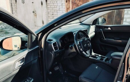 KIA Sportage IV рестайлинг, 2018 год, 2 500 000 рублей, 5 фотография