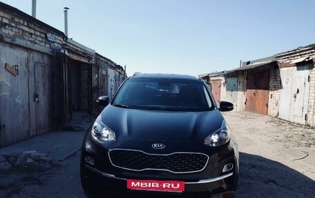 KIA Sportage IV рестайлинг, 2018 год, 2 500 000 рублей, 2 фотография