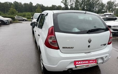Renault Sandero I, 2014 год, 650 000 рублей, 4 фотография