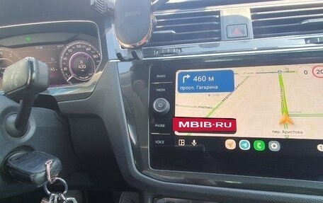 Volkswagen Tiguan II, 2018 год, 2 850 000 рублей, 8 фотография