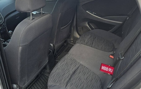 Hyundai Solaris II рестайлинг, 2015 год, 1 049 000 рублей, 16 фотография