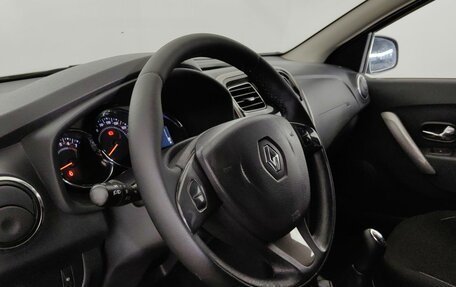 Renault Sandero II рестайлинг, 2016 год, 870 000 рублей, 12 фотография