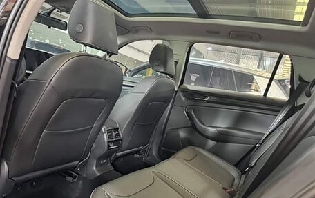 Skoda Kodiaq, 2023 год, 2 485 000 рублей, 8 фотография