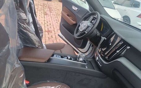 Volvo XC60 II, 2025 год, 4 300 085 рублей, 7 фотография