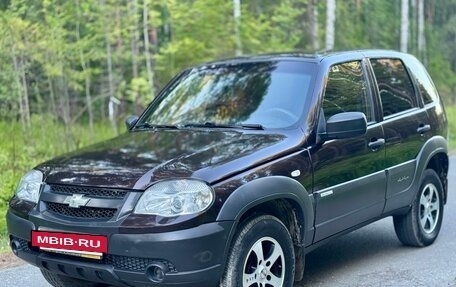 Chevrolet Niva I рестайлинг, 2013 год, 580 000 рублей, 4 фотография