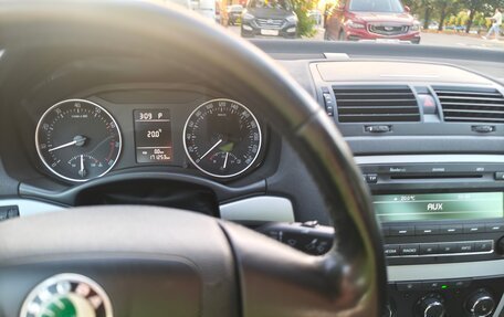 Skoda Octavia, 2011 год, 620 000 рублей, 10 фотография
