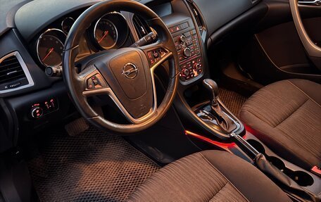 Opel Astra J, 2010 год, 400 000 рублей, 2 фотография