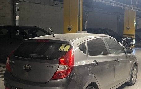 Hyundai Solaris II рестайлинг, 2015 год, 8 фотография