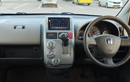Honda Mobilio I, 2002 год, 390 000 рублей, 11 фотография